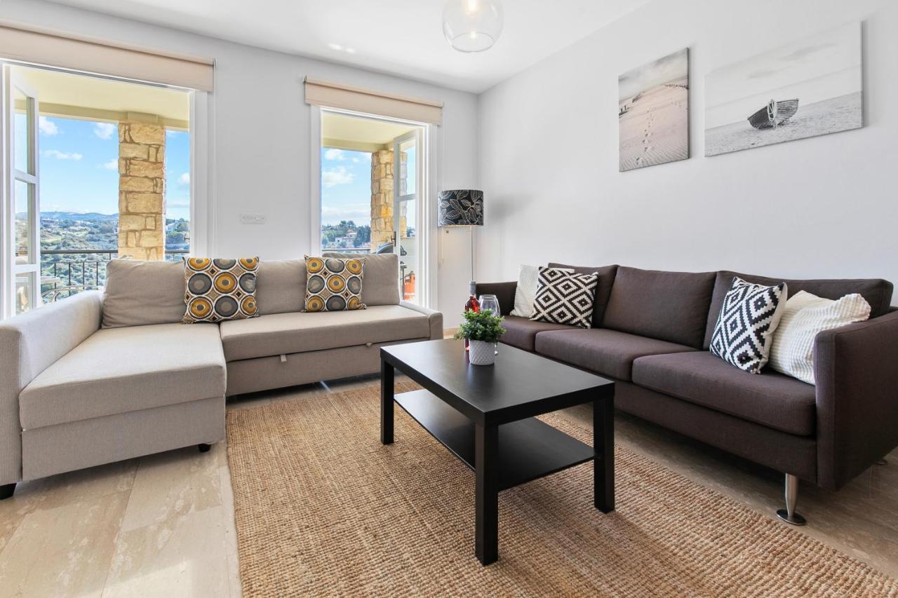 Appartement 2 Bedroom Avdimou With Stunning Sea Views, Aphrodite Hills